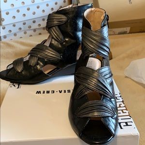 Leather Chelsea Crew sandal